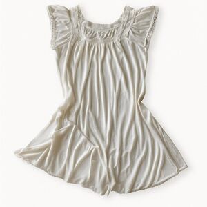 Shadowline Vintage Ivory Nylon Nightgown – Lace Trim, Flowy M